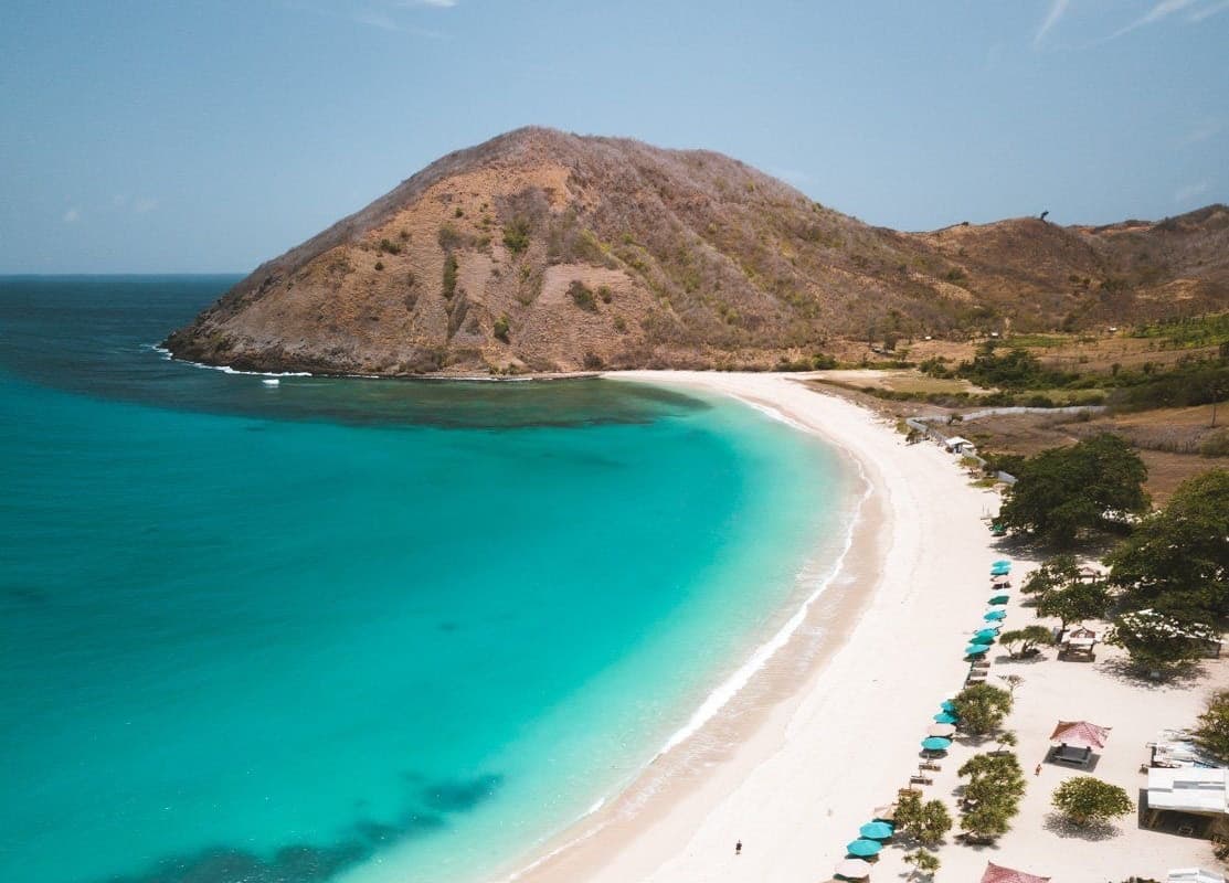 Pantai Tanjung Aan & Bukit Merese Mandalika